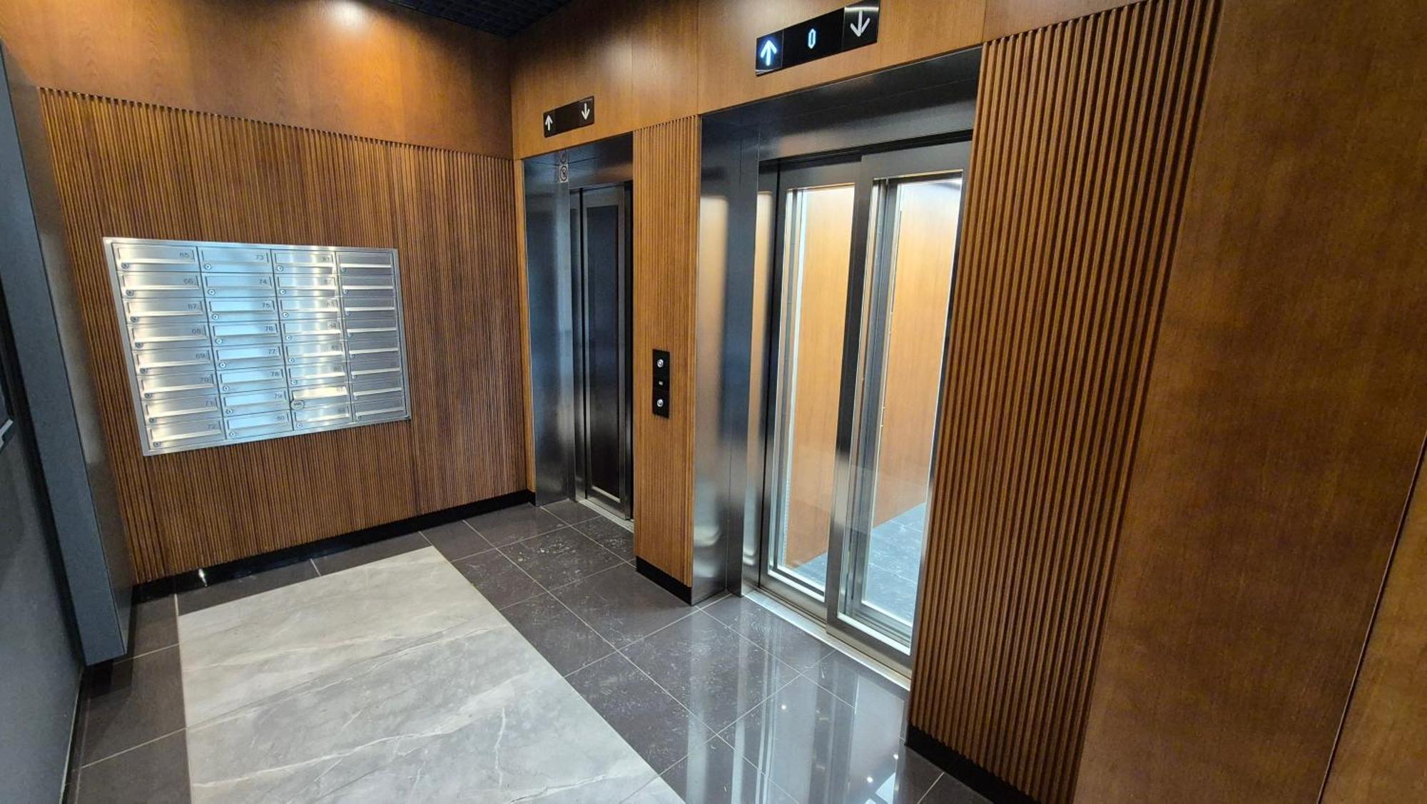 Luxurious Vanilla Apartment, Self Check-in 24h, Parking, Air-conditioning Apartment